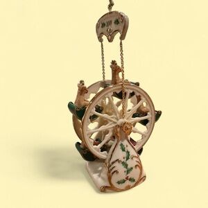 Lenox 2001 Cream Green Reindeer Holiday Wheel Ornament